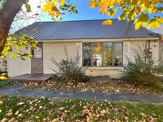 13 Fairbanks Road, Newport, NH 03773