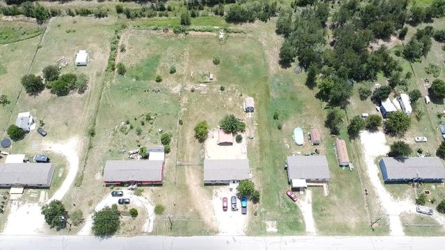 435 Still Meadow DR, Dale, TX 78616