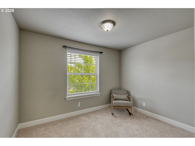 10380 Sw MADRID Loop, Wilsonville, OR 97070