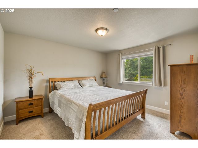 10380 Sw MADRID Loop, Wilsonville, OR 97070