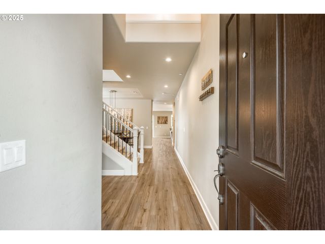 10380 Sw MADRID Loop, Wilsonville, OR 97070
