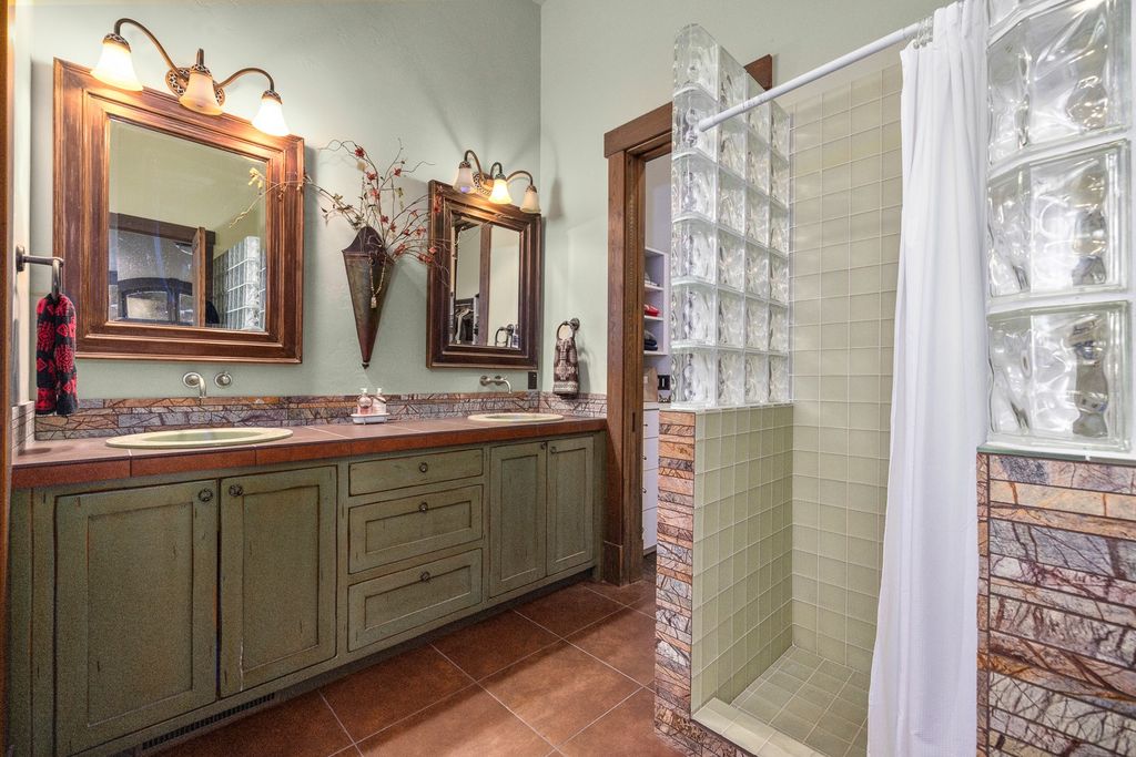 550 Antler Ridge Road, Whitefish, MT 59937 photo 32