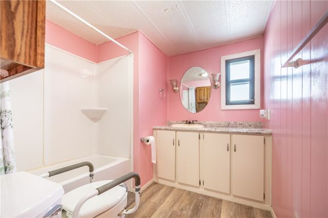 23 Lane B Lane, Coventry, RI 02816