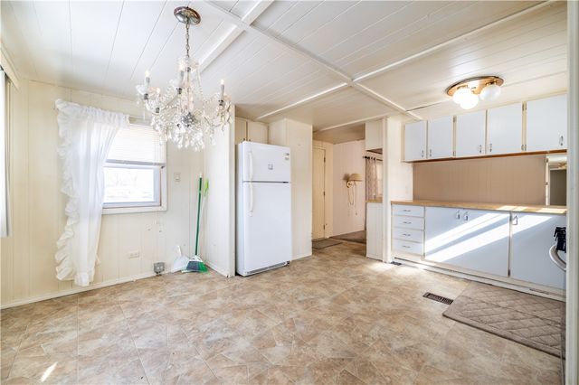 23 Lane B Lane, Coventry, RI 02816