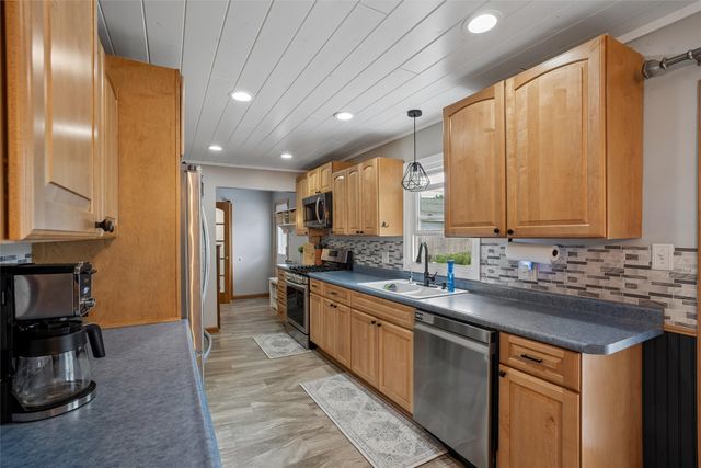 201 3rd Street NW, Mitchellville, IA 50169