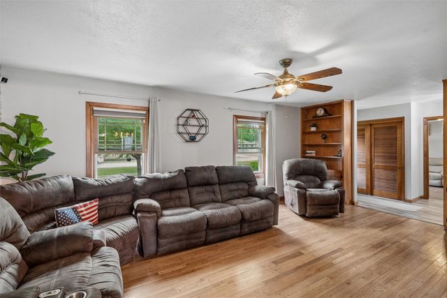 201 3rd Street NW, Mitchellville, IA 50169