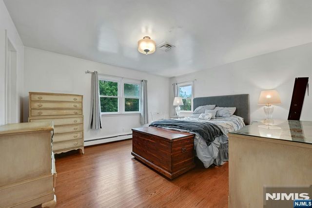 677 Taylor Avenue, Oradell, NJ 07649