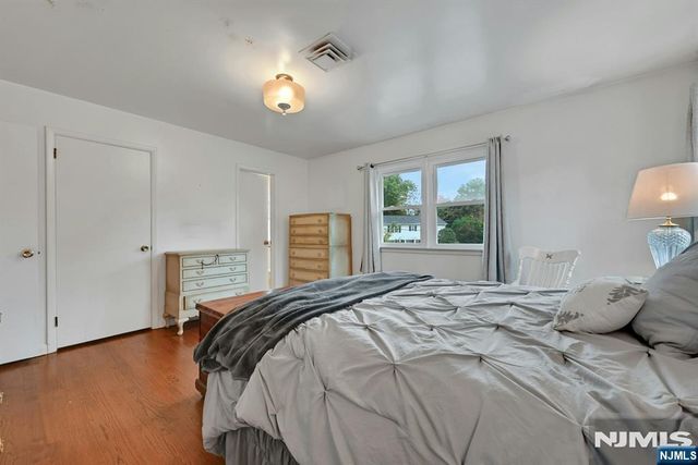 677 Taylor Avenue, Oradell, NJ 07649