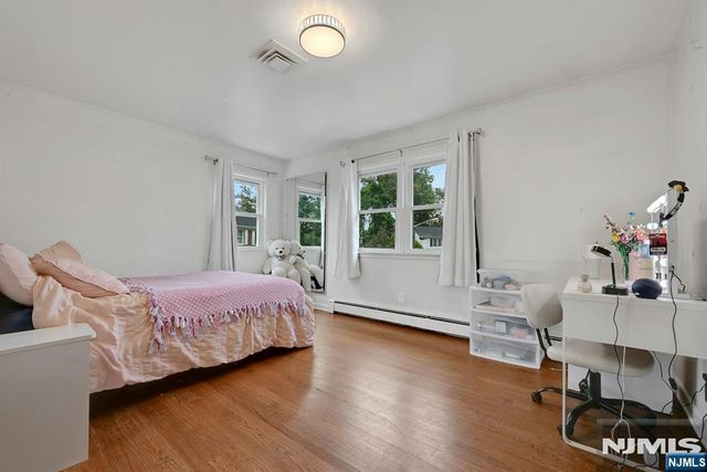 677 Taylor Avenue, Oradell, NJ 07649