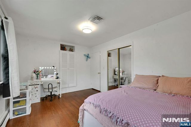 677 Taylor Avenue, Oradell, NJ 07649