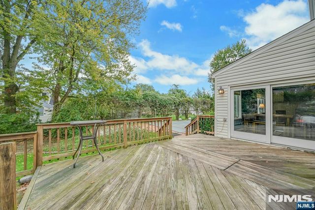 677 Taylor Avenue, Oradell, NJ 07649
