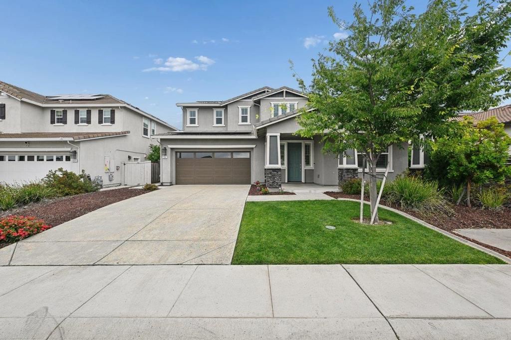 Image 12 of property listing at 2984 Ridgecrest Drive, Lincoln, CA 95648