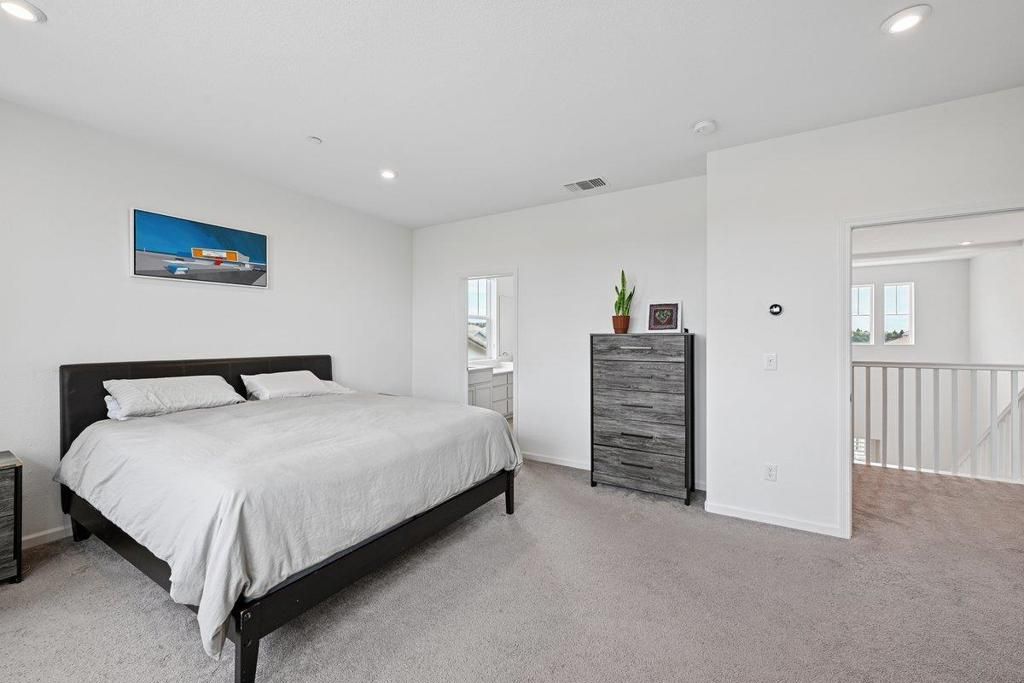 Image 43 of property listing at 2984 Ridgecrest Drive, Lincoln, CA 95648