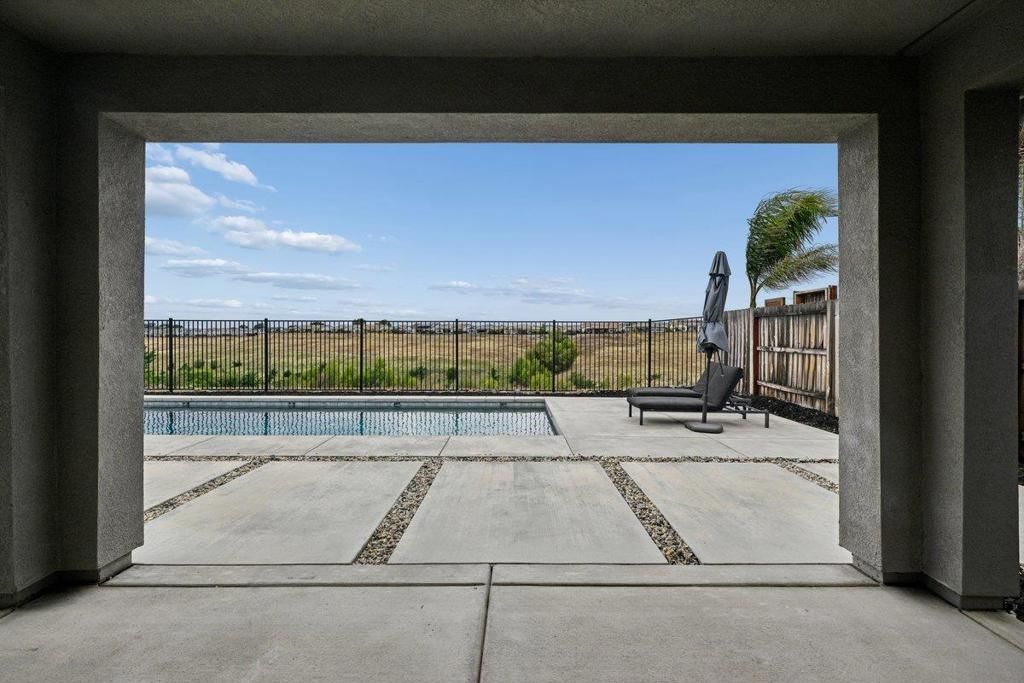 Image 9 of property listing at 2984 Ridgecrest Drive, Lincoln, CA 95648