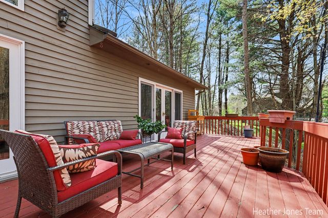10288 Hathaway Drive, Eureka Twp, MI 48838