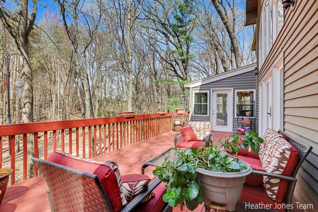 10288 Hathaway Drive, Eureka Twp, MI 48838