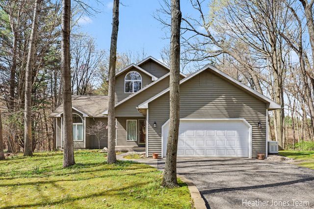 10288 Hathaway Drive, Eureka Twp, MI 48838