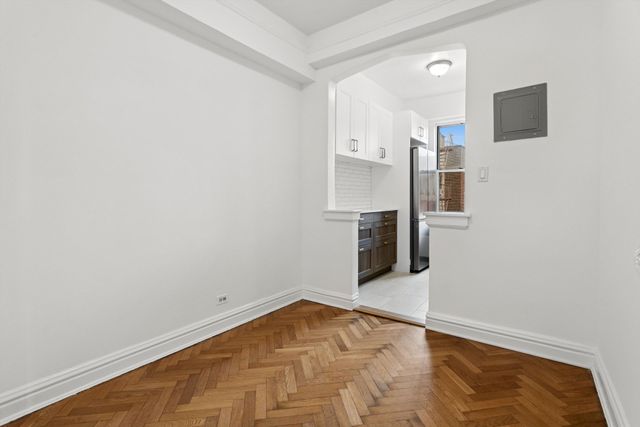 255 Cabrini Blvd Apt 6G, New York City, NY 10040