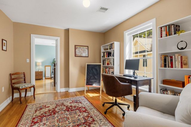 37 Washington Street A, Exeter, NH 03833