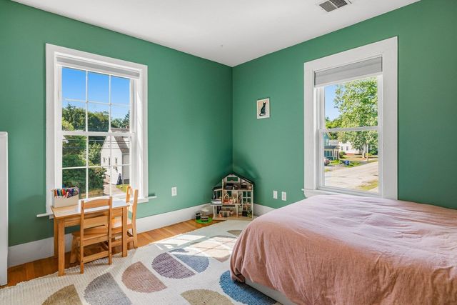 37 Washington Street A, Exeter, NH 03833