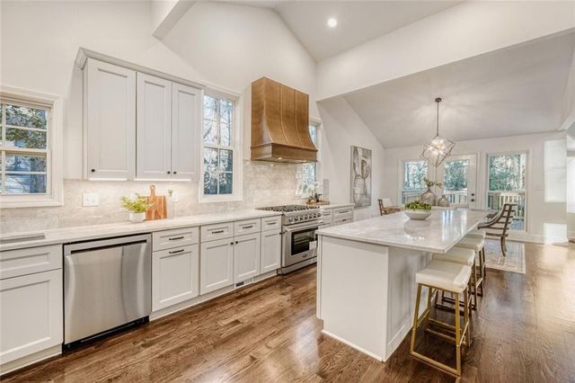 95 Lake Top Court, Roswell, GA 30076