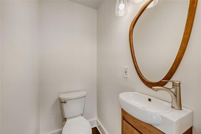 95 Lake Top Court, Roswell, GA 30076