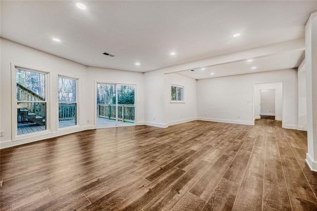 95 Lake Top Court, Roswell, GA 30076