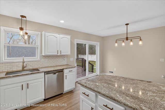 6902 E Clark Road, Bath, MI 48808