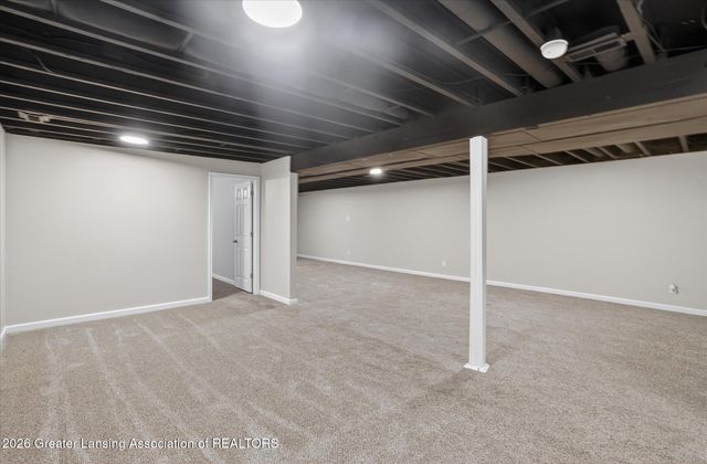 6902 E Clark Road, Bath, MI 48808