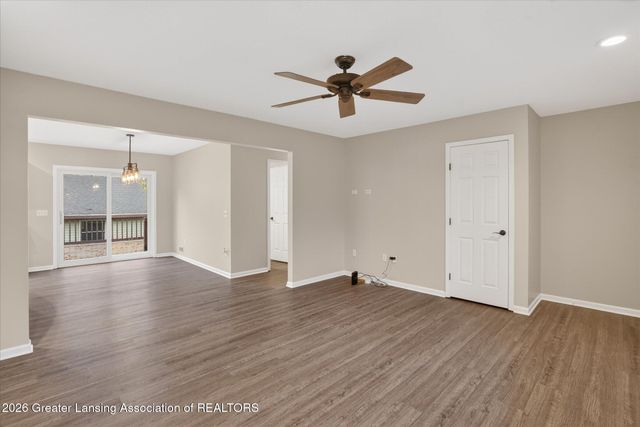6902 E Clark Road, Bath, MI 48808