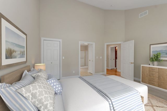 20 Hampton Meadows 20, Hampton, NH 03842