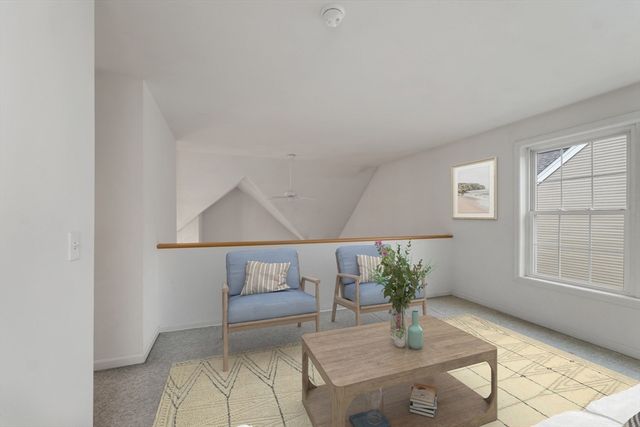 20 Hampton Meadows 20, Hampton, NH 03842
