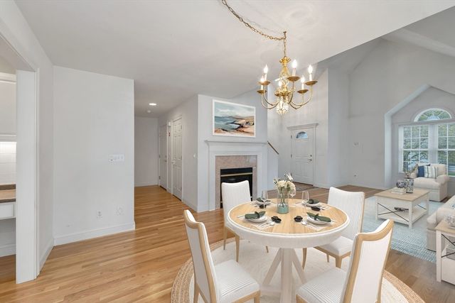 20 Hampton Meadows 20, Hampton, NH 03842