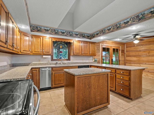 29451 Old School House Road, Ardmore, AL 35739