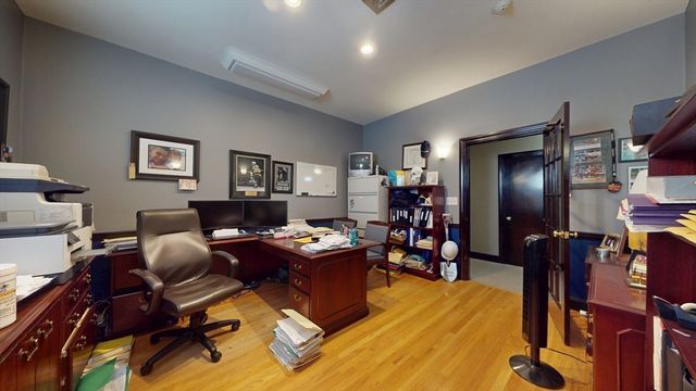 1 Sprague St, Revere, MA 02151