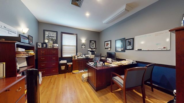 1 Sprague St, Revere, MA 02151