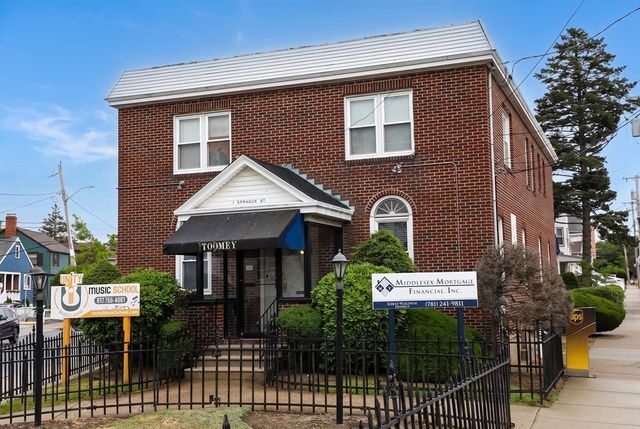1 Sprague St, Revere, MA 02151