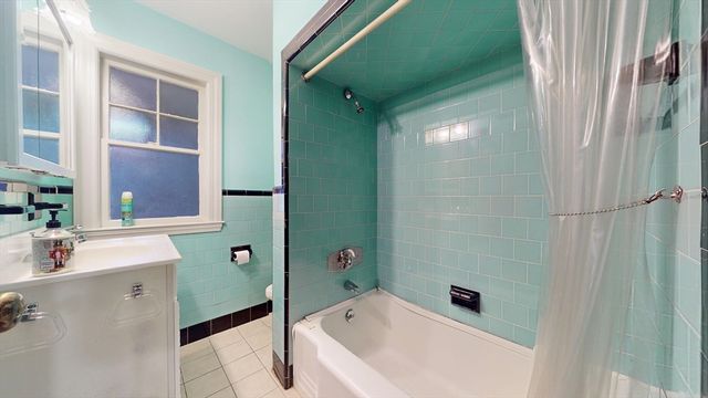 1 Sprague St, Revere, MA 02151