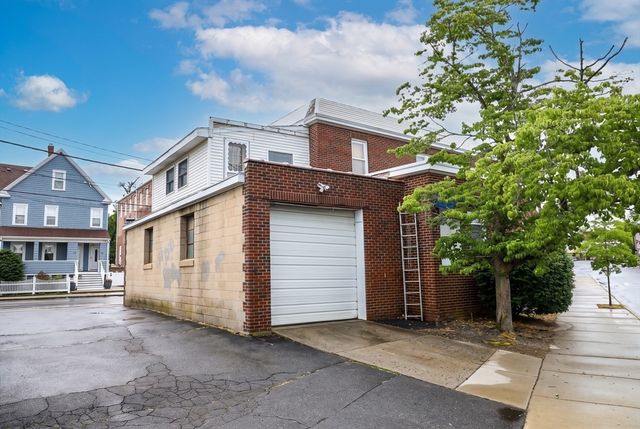 1 Sprague St, Revere, MA 02151