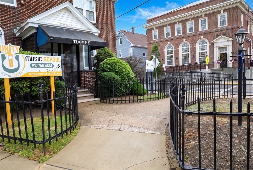 1 Sprague St, Revere, MA 02151