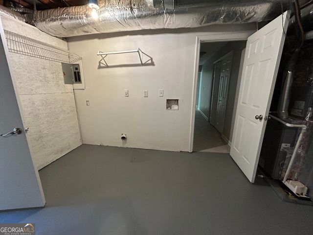 1016 Kathleen Court, Roswell, GA 30075