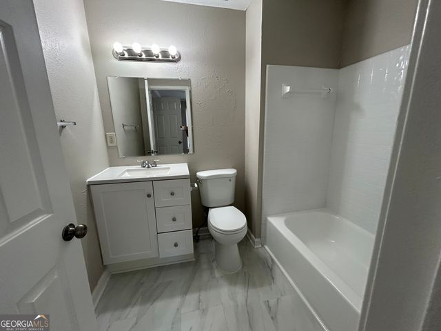 1016 Kathleen Court, Roswell, GA 30075