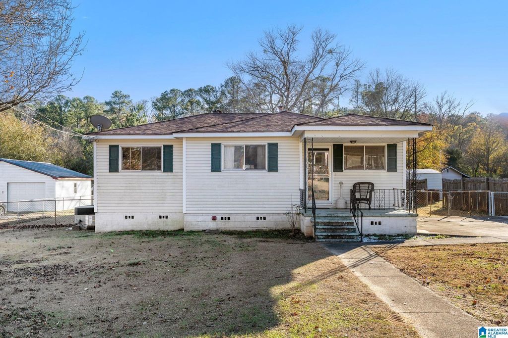 108 RAVINE PARK, Bessemer, AL 35023