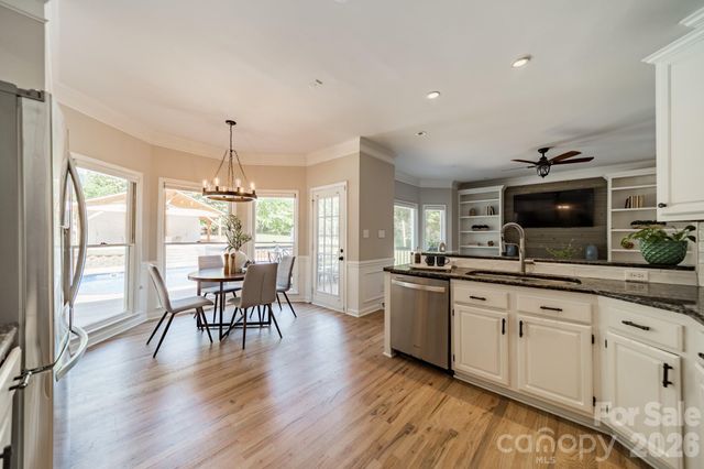7240 Cobblecreek Drive, Matthews, NC 28104