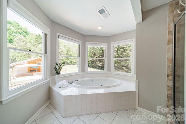 7240 Cobblecreek Drive, Matthews, NC 28104