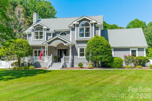 7240 Cobblecreek Drive, Matthews, NC 28104