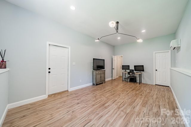 7240 Cobblecreek Drive, Matthews, NC 28104