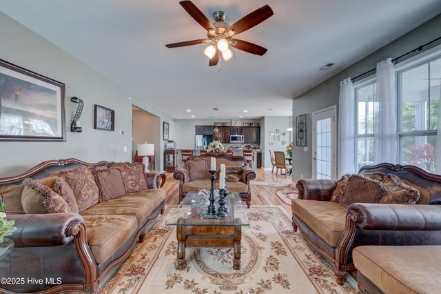 6077 Blue Ray Drive, Leland, NC 28451