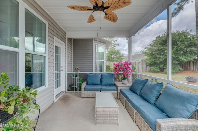 6077 Blue Ray Drive, Leland, NC 28451