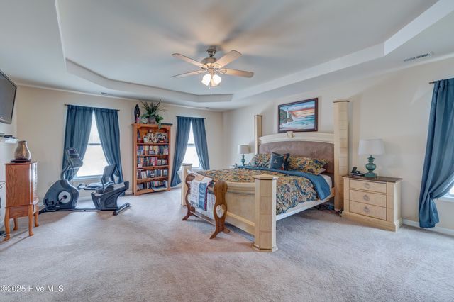 6077 Blue Ray Drive, Leland, NC 28451